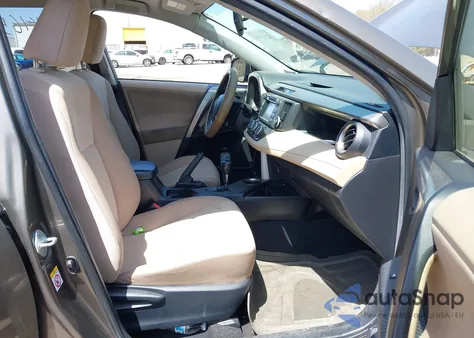 2013 Toyota Rav4 Le z USA, uszkodzony, nr VIN JTMBFREV4D5003167